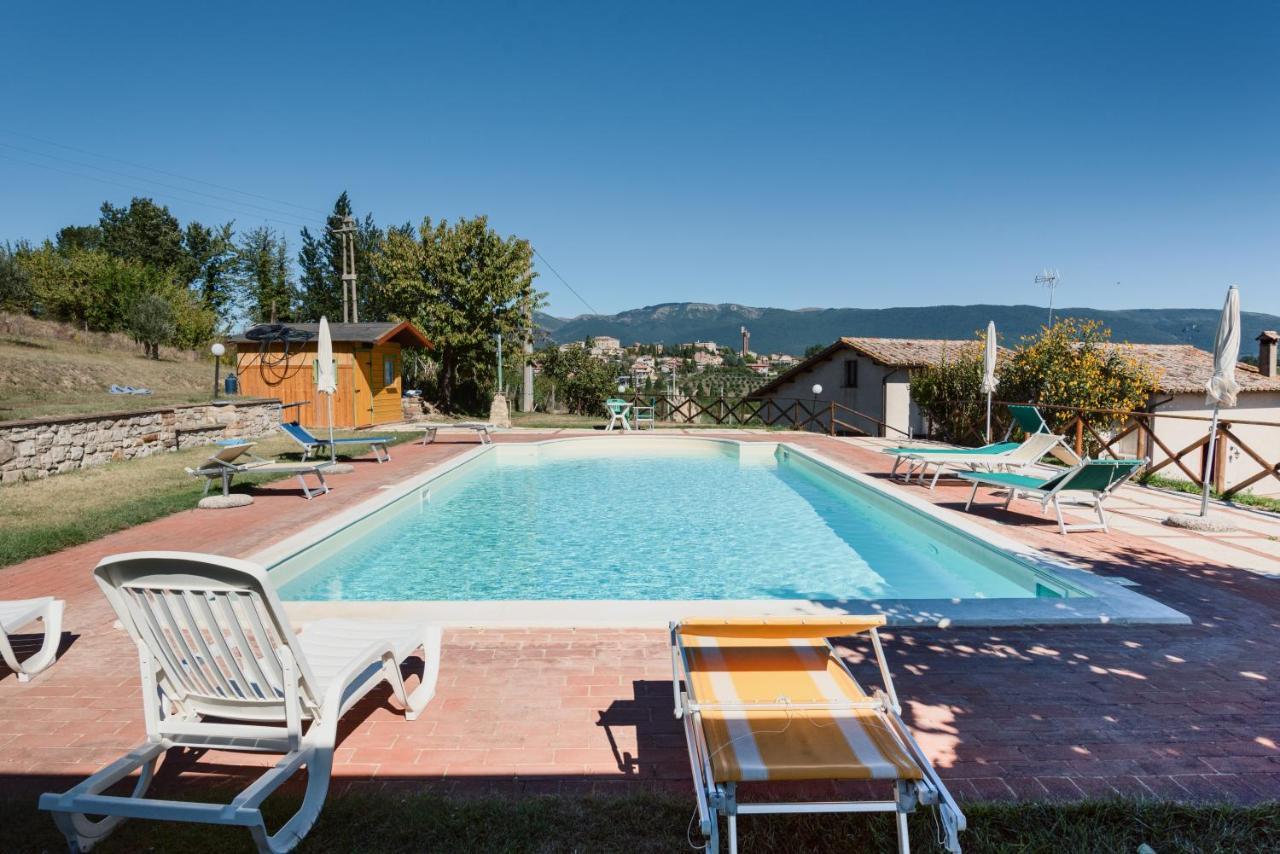 Farm Stay Il Carro Del Colle Collevalenza Ngoại thất bức ảnh